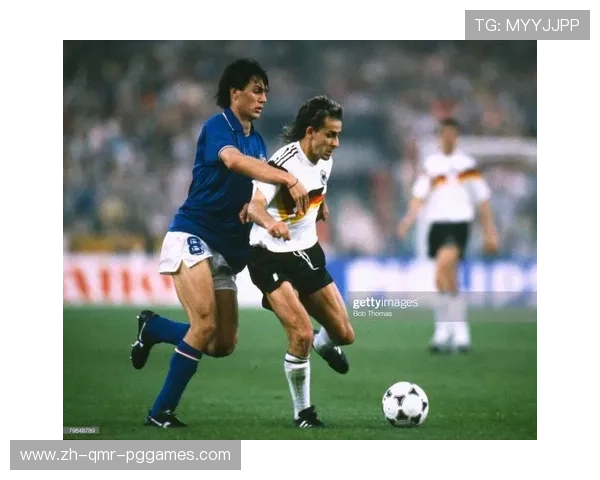 防守艺术巅峰：解析世界级后卫的滑铲决策系统