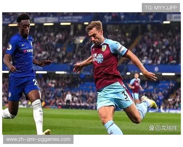 足球比赛中的抢断技巧与防守要点